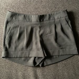 Express Pleated Shorts